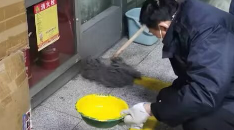 守底線、查隱患、保安 全