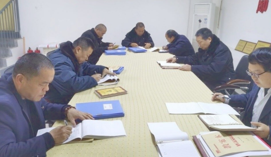 海納超市管理分公司組織在崗人員再次深入學習《把信送給加西亞》